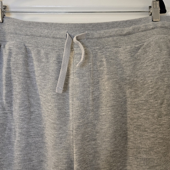 32 Degrees Mens Gray Pant 2 side pockets with zippered back pocket NWOT Size XL - Picture 2 of 13